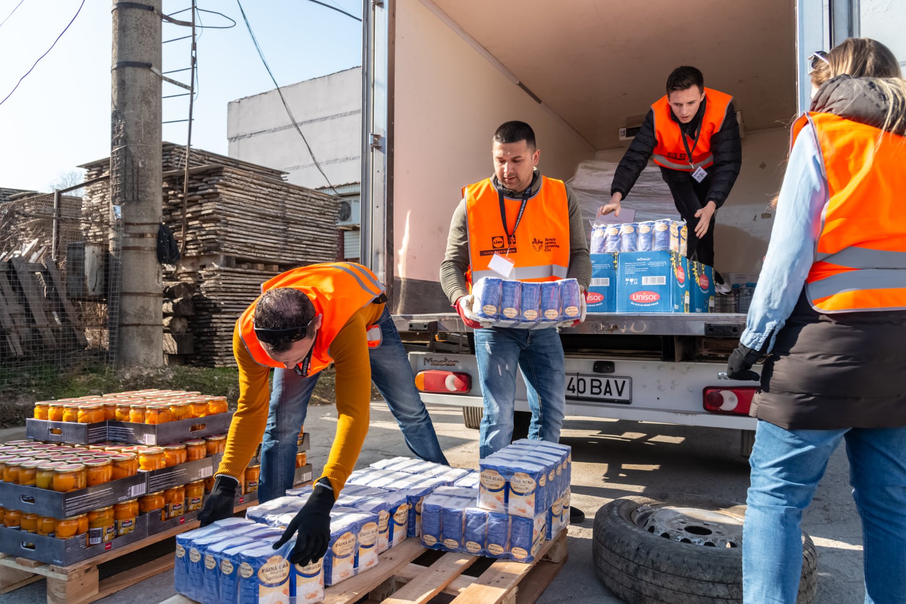 Împreună împotriva risipei alimentare, împreună împotriva sărăciei