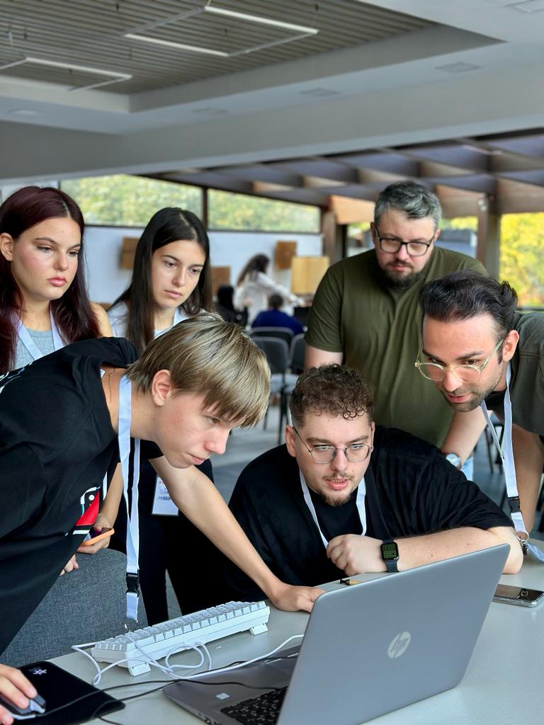 Un internet mai sigur pentru copii (Safer Internet Program)