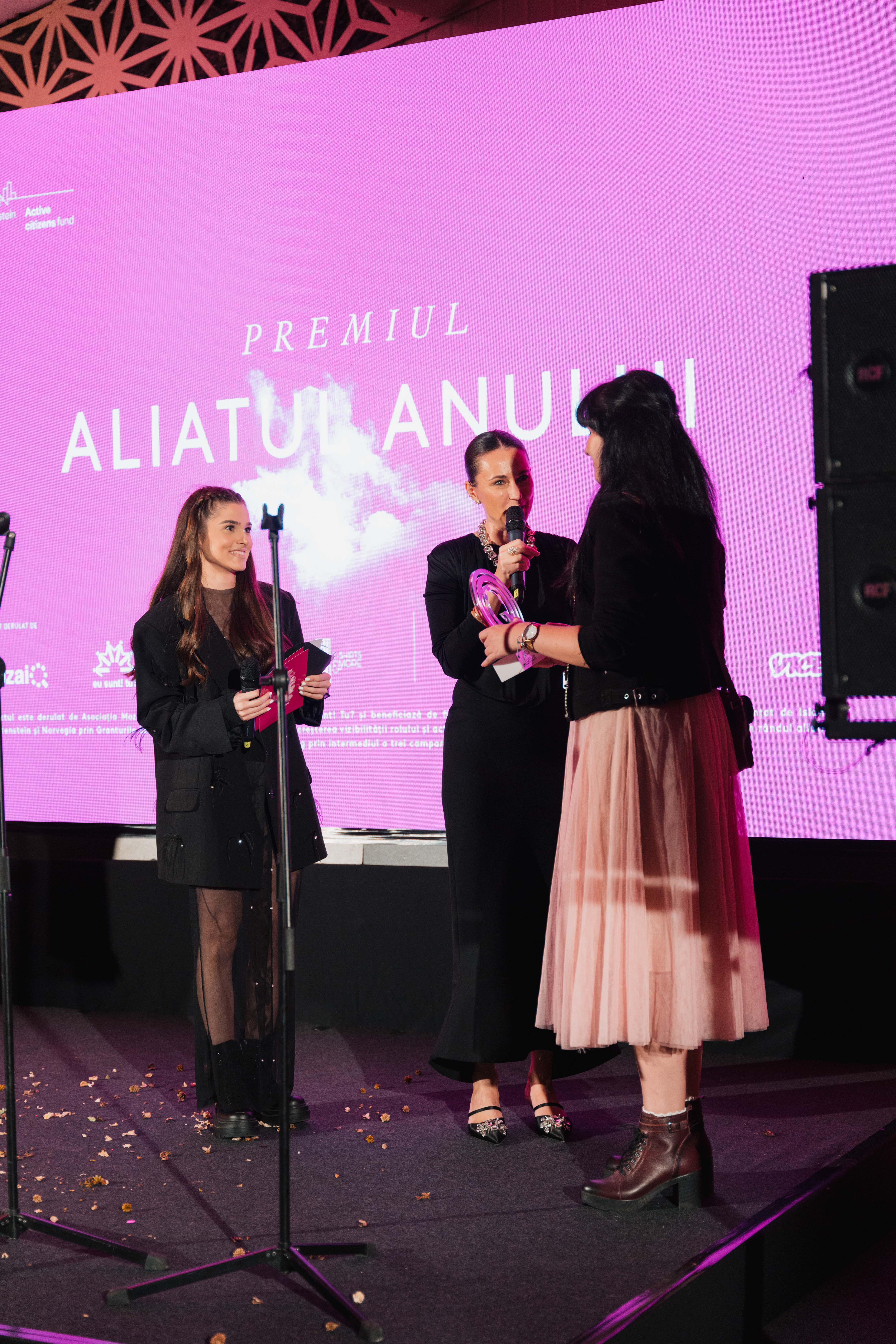 Pink Skies GALA ALIAȚILOR