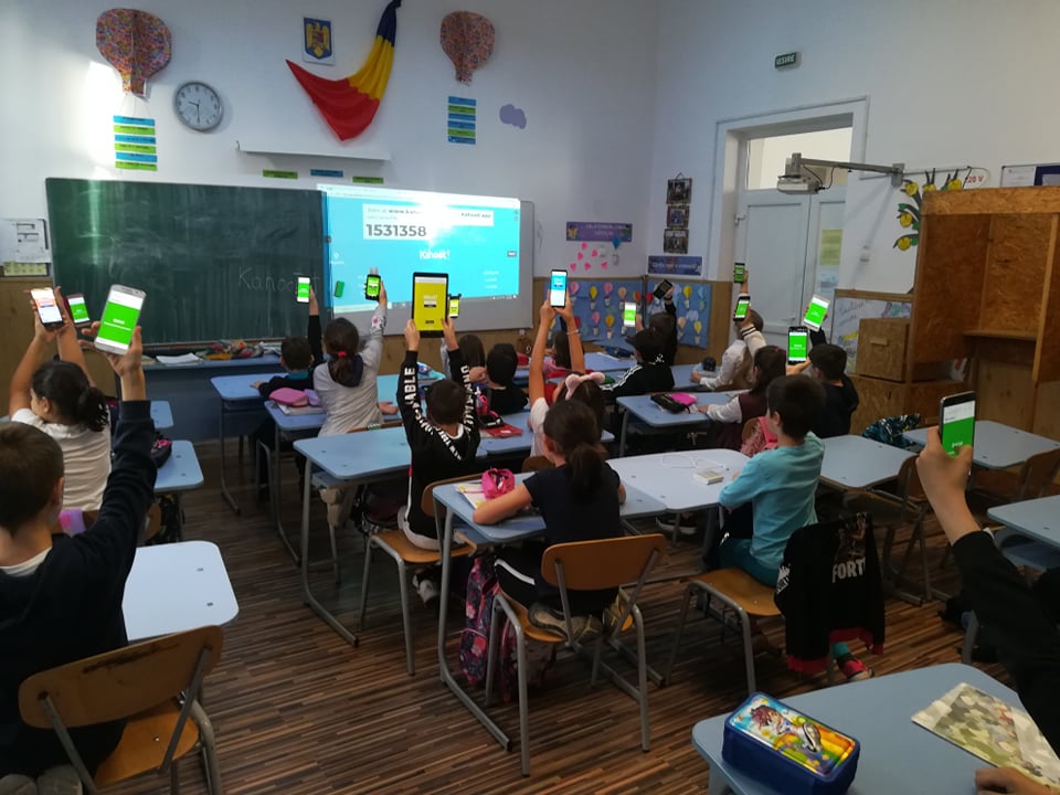 Indreptar Digital - despre tehnologie, pentru invatatori si elevii lor