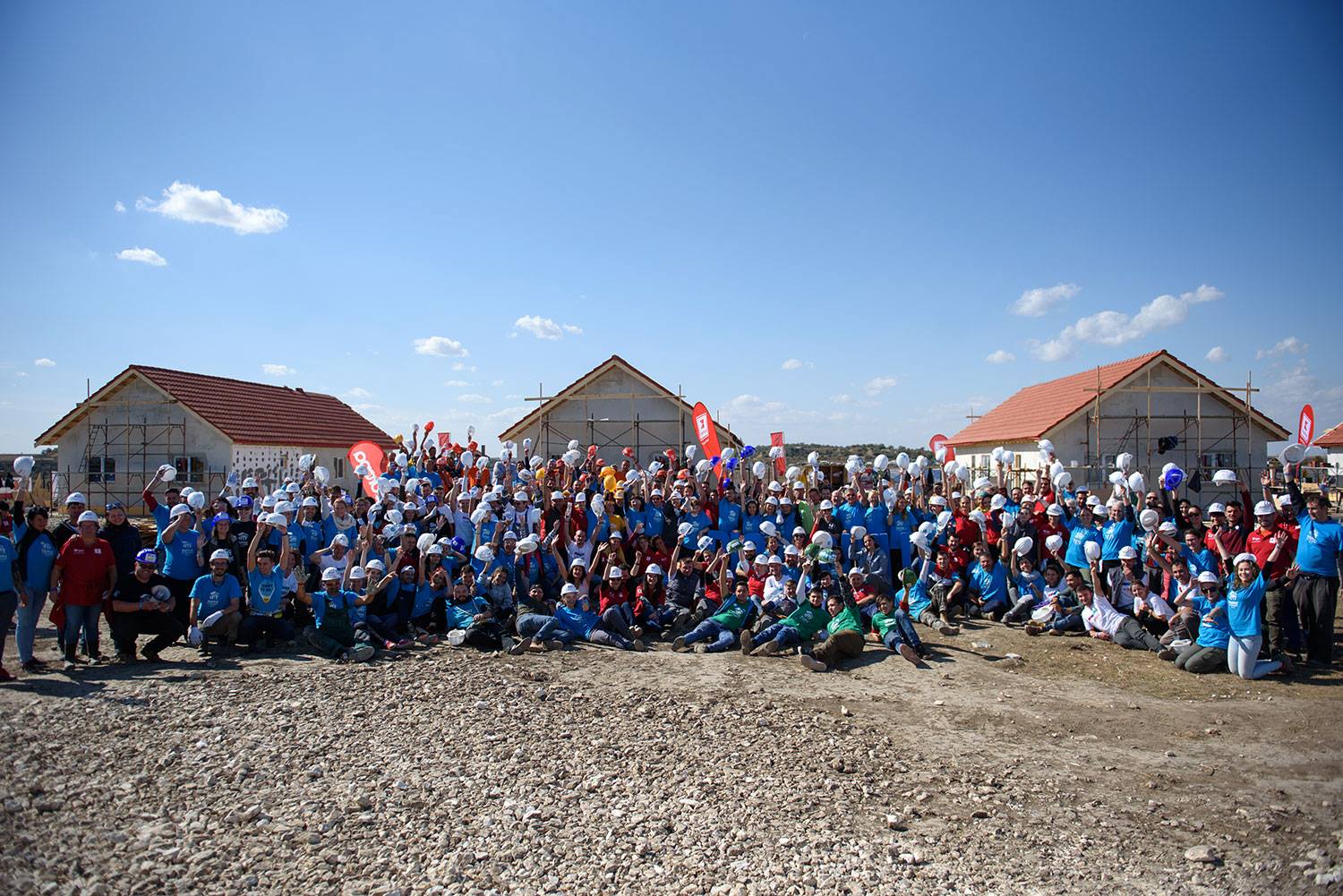 BIG BUILD 2018: 8 case în 5 zile