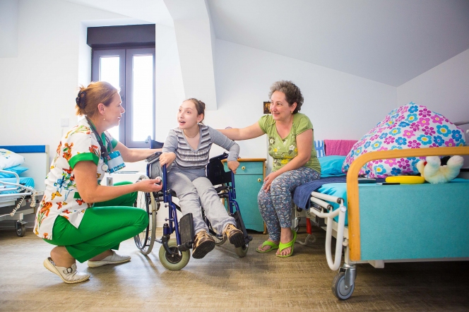 HOSPICE Casa Sperantei deschide in Bucuresti sectia de pediatrie cu servicii de ingrijire paliativa integrate