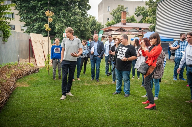 Kaufland România își transformă acoperișurile, parcările și exteriorul magazinelor în grădini urbane pentru comunitate
