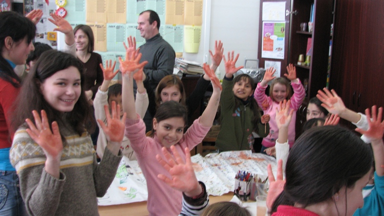 Educatie prin solidaritate