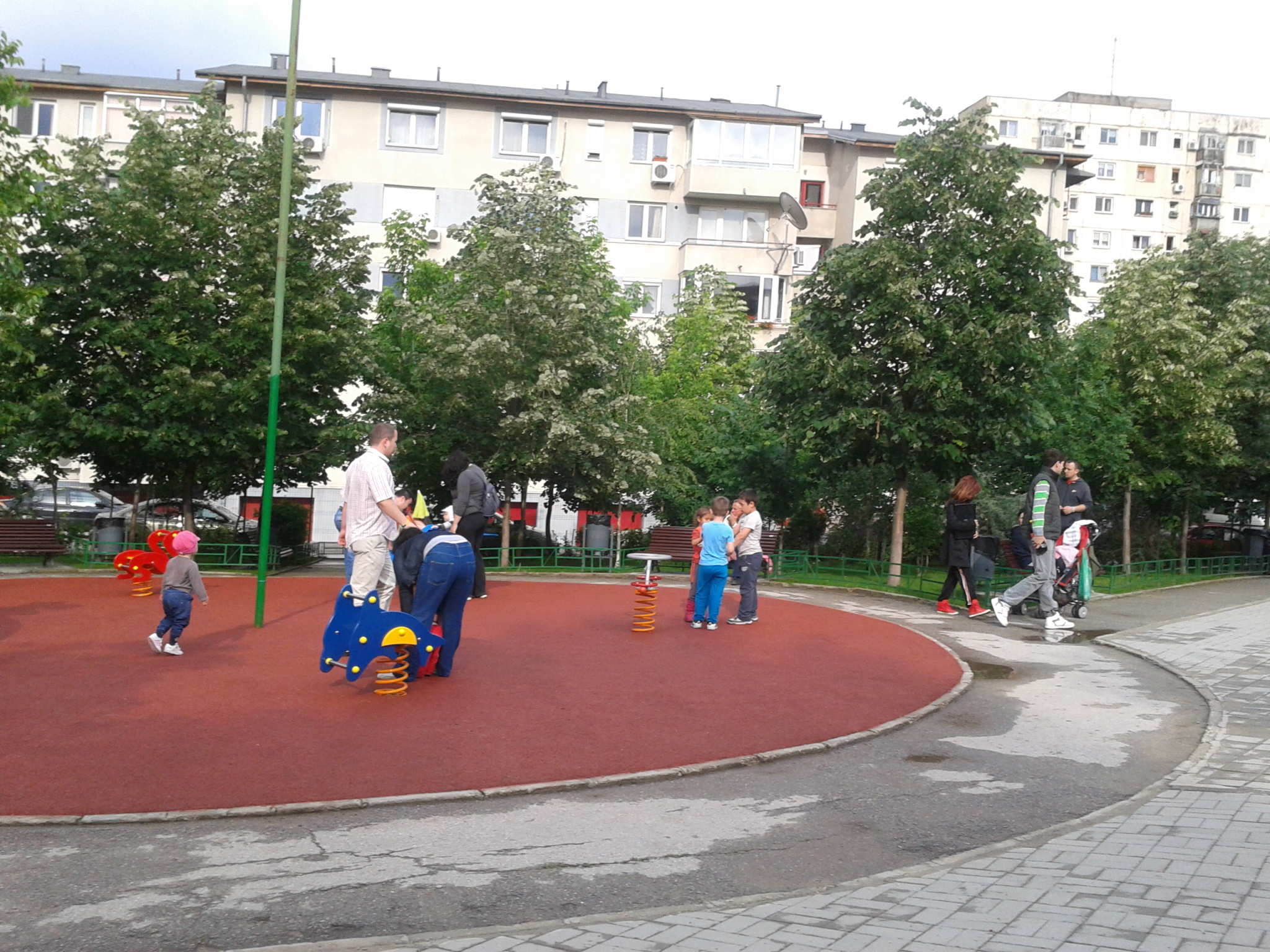 Reamenajarea Parcului Istru conform cu nevoile locuitorilor cartierului