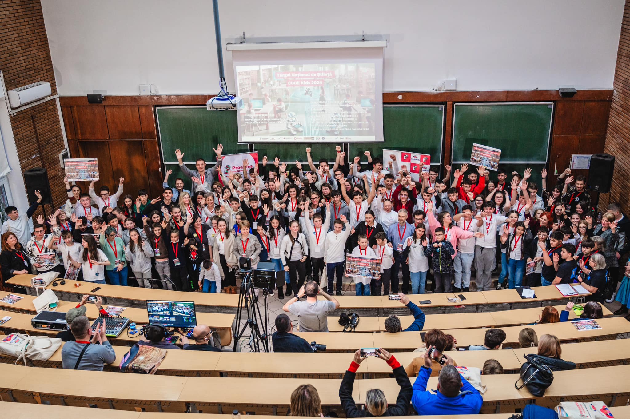 CODE Kids - Coding in Progress