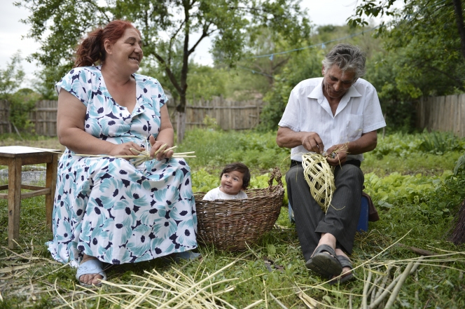 Reteaua de cooperative mestesugaresti Romano ButiQ una dintre cele mai bune 10 idei de inovare sociala