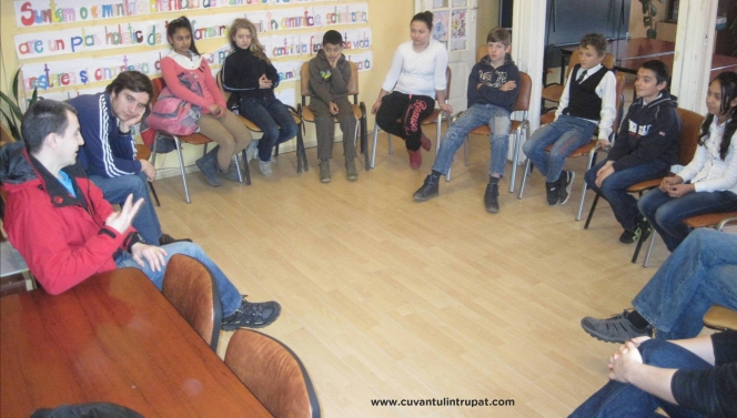 Fundatia Cuvantul Intrupat a initiat „Lectia de inspiratie” pentru copiii din Valea Orasului