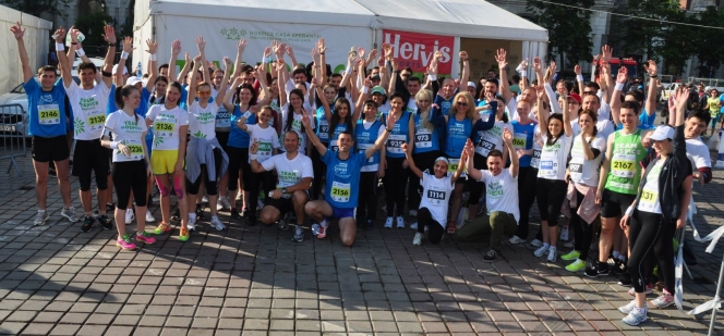 Echipa HOSPICE a strans 25.000 de euro la Semi-Maratonul Petrom