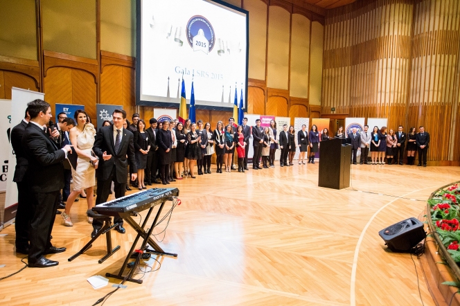 Cei mai buni studenti romani au fost premiati in cadrul Galei Studentilor Romani din Strainatate