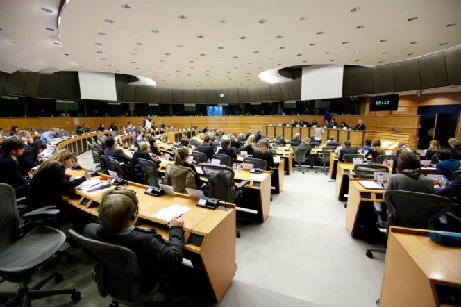 USR: Presedintele studentilor romani a vorbit in Parlamentul European despre educatie