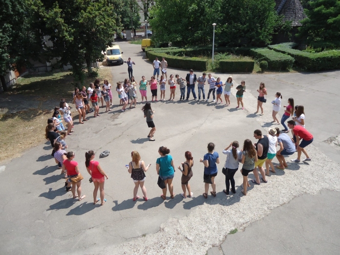 Universitati de Vara pentru Elevi //  Alianta Nationala a Organizatiilor Studentesti din Romania/ ANOSR