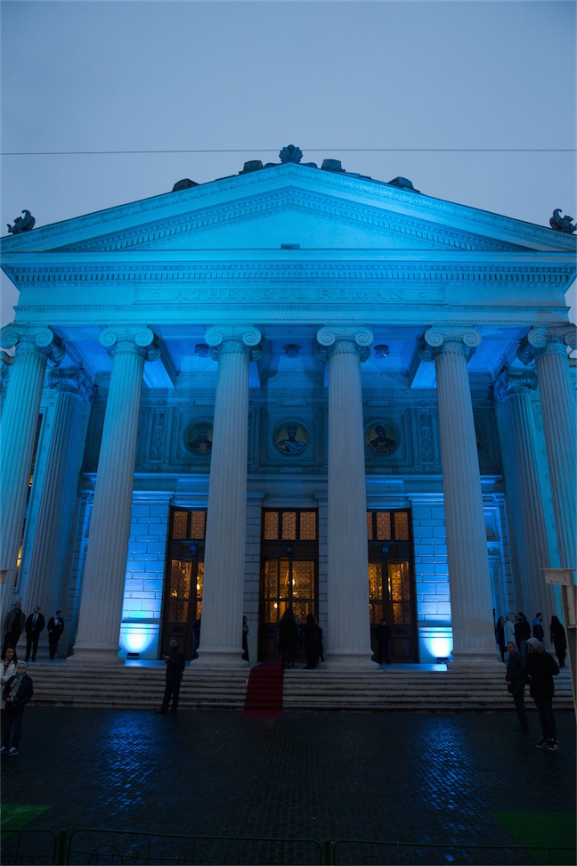 Presedintele Romaniei, domnul Klaus Werner Iohannis pe scena Hope Concert 2015