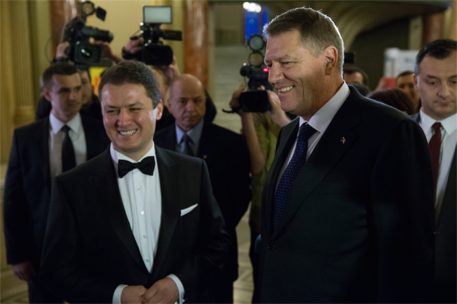 Presedintele Romaniei, domnul Klaus Werner Iohannis pe scena Hope Concert 2015