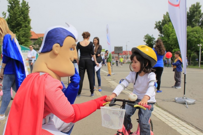 A inceput caravana “Rabla pentru Periuta Ta” 2015