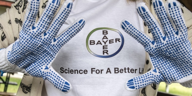 Angajatii Bayer isi unesc fortele cu Habitat for Humanity Romania pentru a le oferi copiilor din casele familiale o viata mai buna