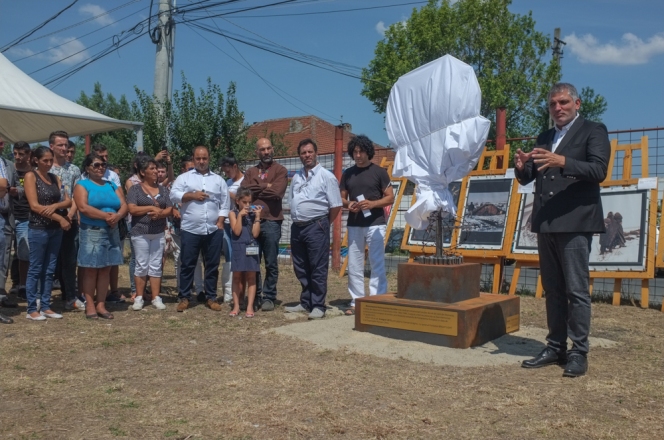 Primul monument care comemoreaza Holocaustul impotriva romilor