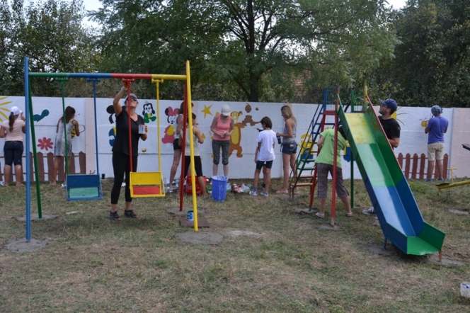 Mai multe resurse pentru  educatia copiilor din mediul rural