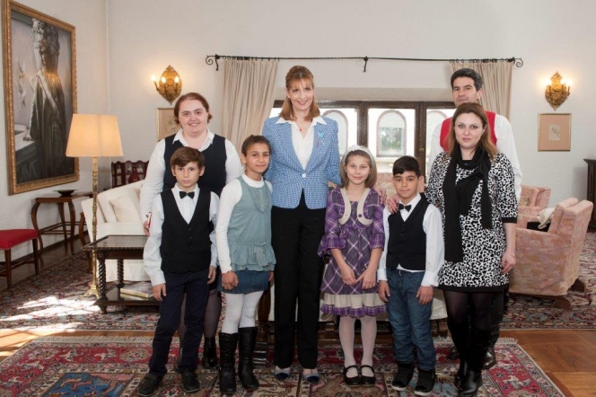 Copiii din CONCORDIA au oferit un martisor Altetei Sale Regale Principesa Maria a Romaniei
