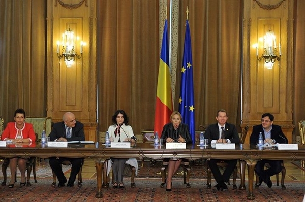 Studiu de caz: Schimbarea Legii Voluntariatului in Romania Premiul I Comportament civic si Participare publica //GSC 2015