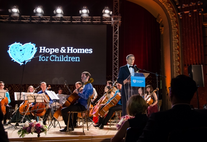 800 de oameni au participat la Hope Concert, un spectacol impresionant dedicat celor mai vulnerabili copii ai Romaniei