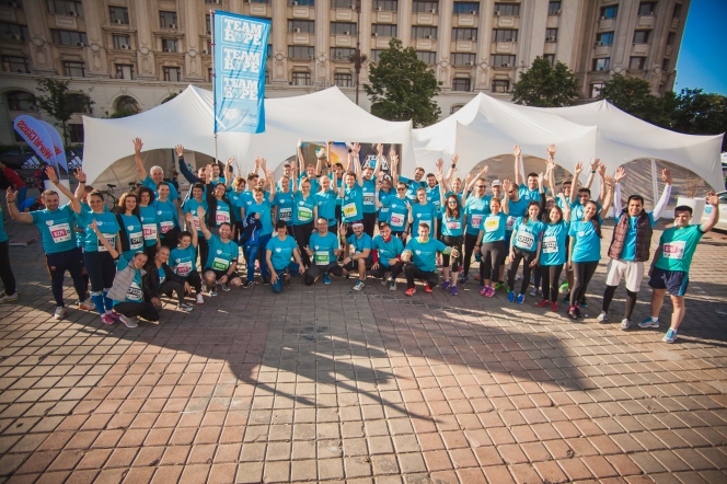 400 de alergatori au sustinut cauza Hope and Homes for Children la  OMV Petrom Semimaratonul Bucuresti