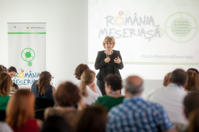 Zece  dintre marii angajatori ai Romaniei au participat la dezbaterile  initiate de Romania Meseriasa, programul  OMV Petrom  pentru sustinerea educatiei profesionale din Romania