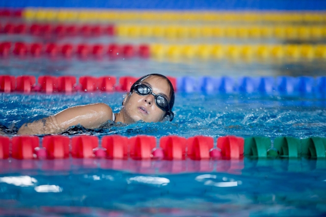 20 de cauze, peste 250.000 lei, 2000 de donatori individuali și 148 de kilometri înotați la Swimathon București