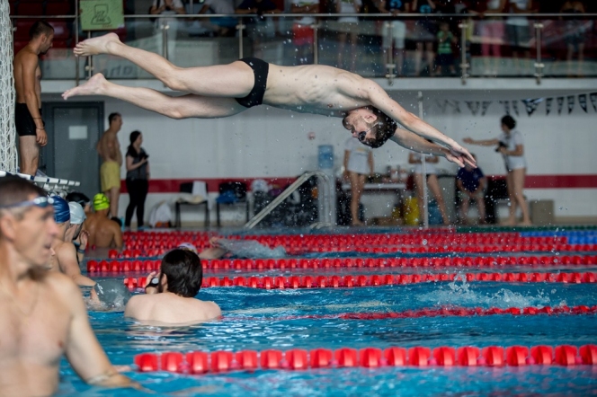 20 de cauze, peste 250.000 lei, 2000 de donatori individuali și 148 de kilometri înotați la Swimathon București