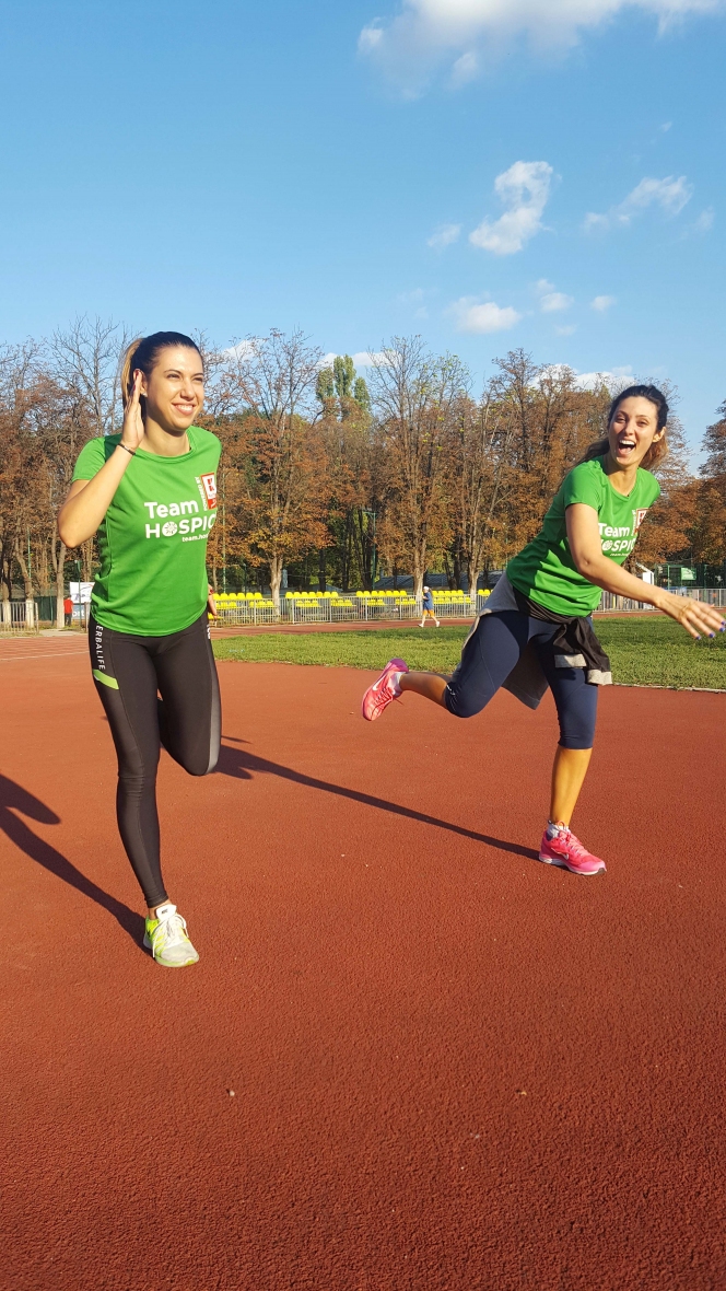 Claudia Pavel aleargă la maratonul București pentru copiii și adulții cu boli incurabile îngrijiți de HOSPICE Casa Speranței