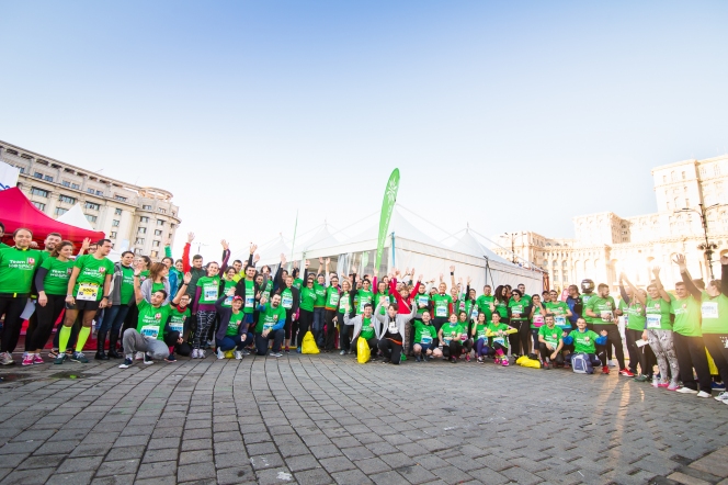 470 de alergători ai Team HOSPICE au participat la Maratonul București pentru a susține îngrijirea paliativă a pacienților cu boli incurabile