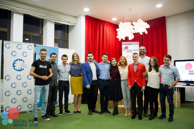 Social Impact Award caută tinerii români cu idei de afaceri sociale