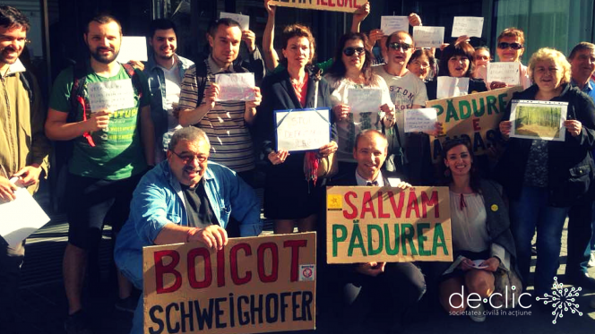 Protest împotriva reasocierii dintre Schweighofer și FSC