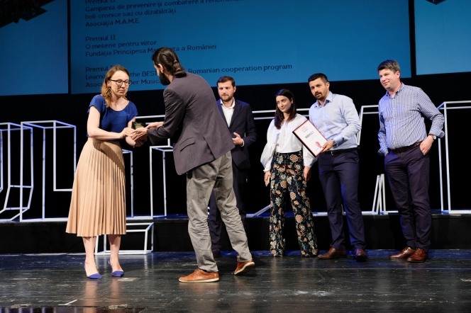 Premiul I pentru “Let's Do It, Danube!” la Gala Societății Civile - secțiunea Proiecte pentru Tineret
