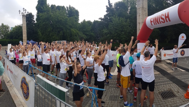 Angajații KMG International au strâns 10.000 dolari în cadrul crosului caritabil ”Rompetrol Run and Care”