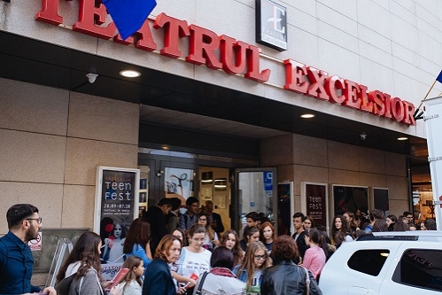 START Excelsior TEEN-FEST // Opt zile de povești cu și despre adolescenți