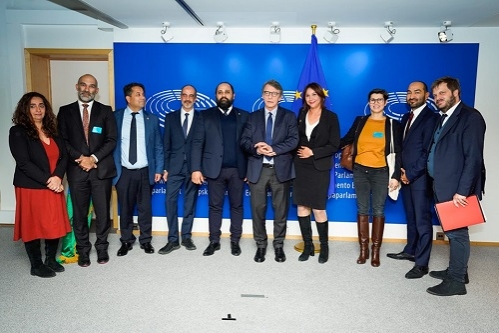 Președintele Parlamentului European și Comisarul desemnat pentru egalitatea de șanse s-au întâlnit cu reprezentanții romilor