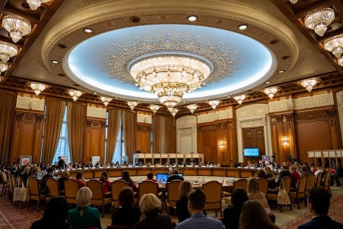 72% dintre elevii din România sunt victime ale abuzului de tip bullying - studiu sociologic la nivel național realizat de Asociația Telefonul Copilului