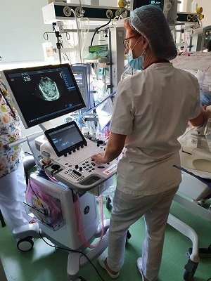 Salvați Copiii răspunde apelului Spitalului Clinic de Obstetrică și Ginecologie "Cuza Vodă" Iași: un ecograf performant a fost donat unității medicale