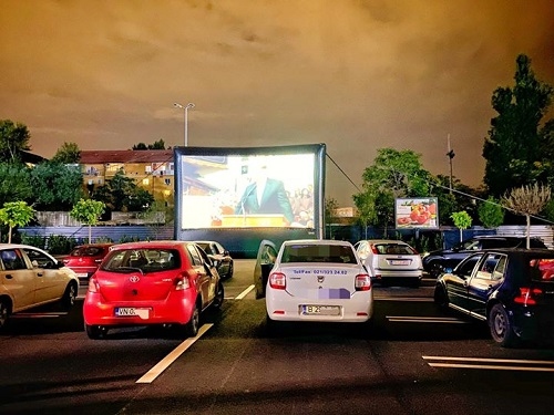 Festivalul de filme drive-in ajunge pe litoral din acest weekend