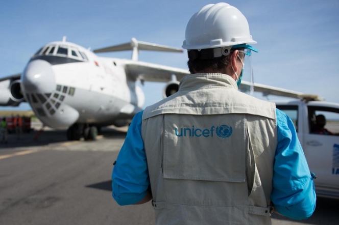 Cele mai importante companiile aeriene s-au angajat să ajute UNICEF în misiunea sa istorică de a transporta vaccinuri anti-COVID-19 în întreaga lume