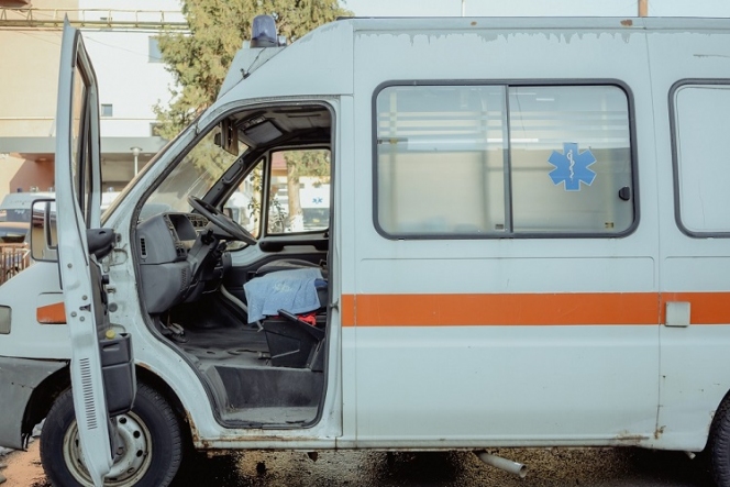 Spitalul Clinic de Urgență pentru Copii „Grigore Alexandrescu” a rămas doar cu o  ambulanță veche -  Apel pentru strângere de fonduri