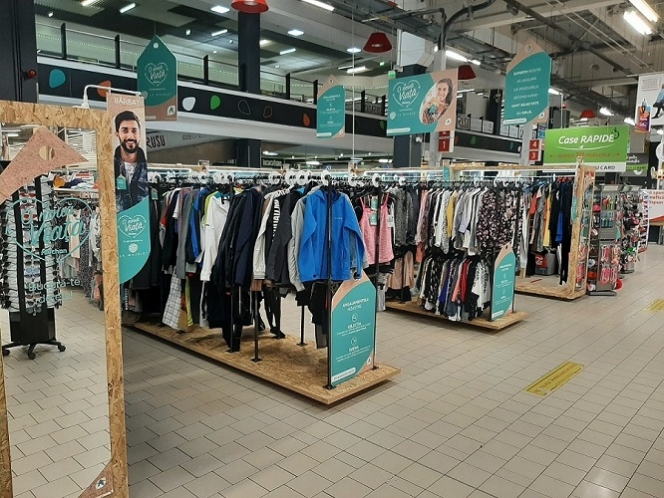 Auchan extinde în Târgu Mureș proiectul de economie circulară a hainelor