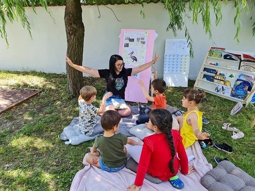 Asociația OVIDIURO lansează România de poveste, un proiect educațional național, destinat preșcolarilor și profesorilor lor