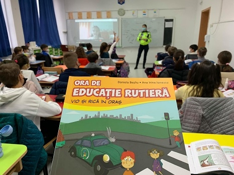 Ora de educație rutieră educă azi pietonii disciplinați de mâine