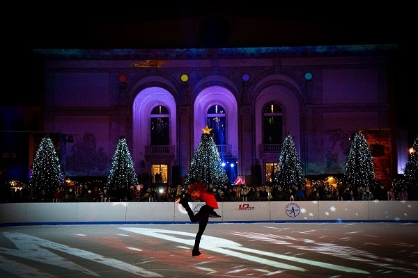 CLASSICAL CHRISTMAS MARKET a dat tonul sărbătorilor în București