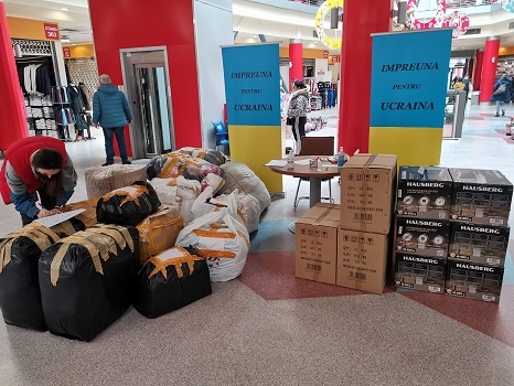 Comercianții centrului comercial și logistic Dragonul Roșu susțin eforturile Crucii Roșii Ilfov pentru ajutorarea refugiaţilor din Ucraina