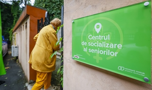 Dr.Max susține deschiderea primului centru de socializare destinat vârstnicilor singuri din România printr-o donație de 100.000 de euro