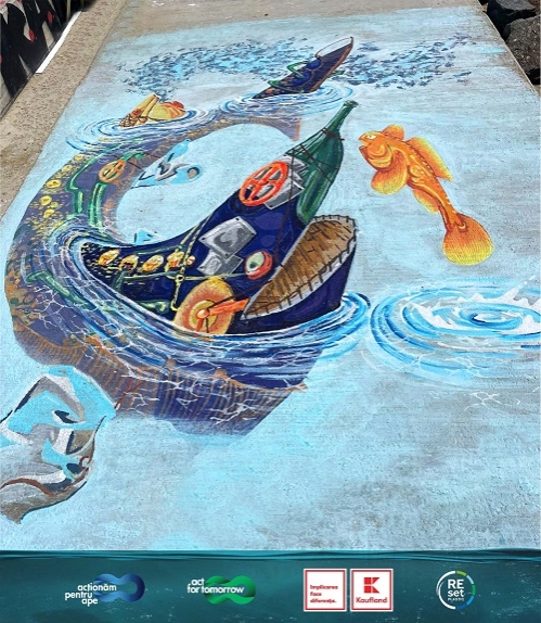 11 picturi murale 3D și infrastructuri de colectare în formă de animale marine transmit un semnal de alarmă împotriva poluării apelor din România