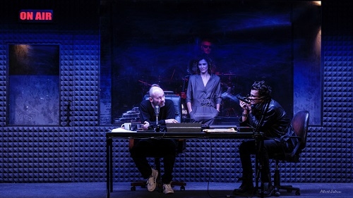 Navetă culturală pentru spectacolul RADIO,  la Teatrul Național „Marin Sorescu” din Craiova